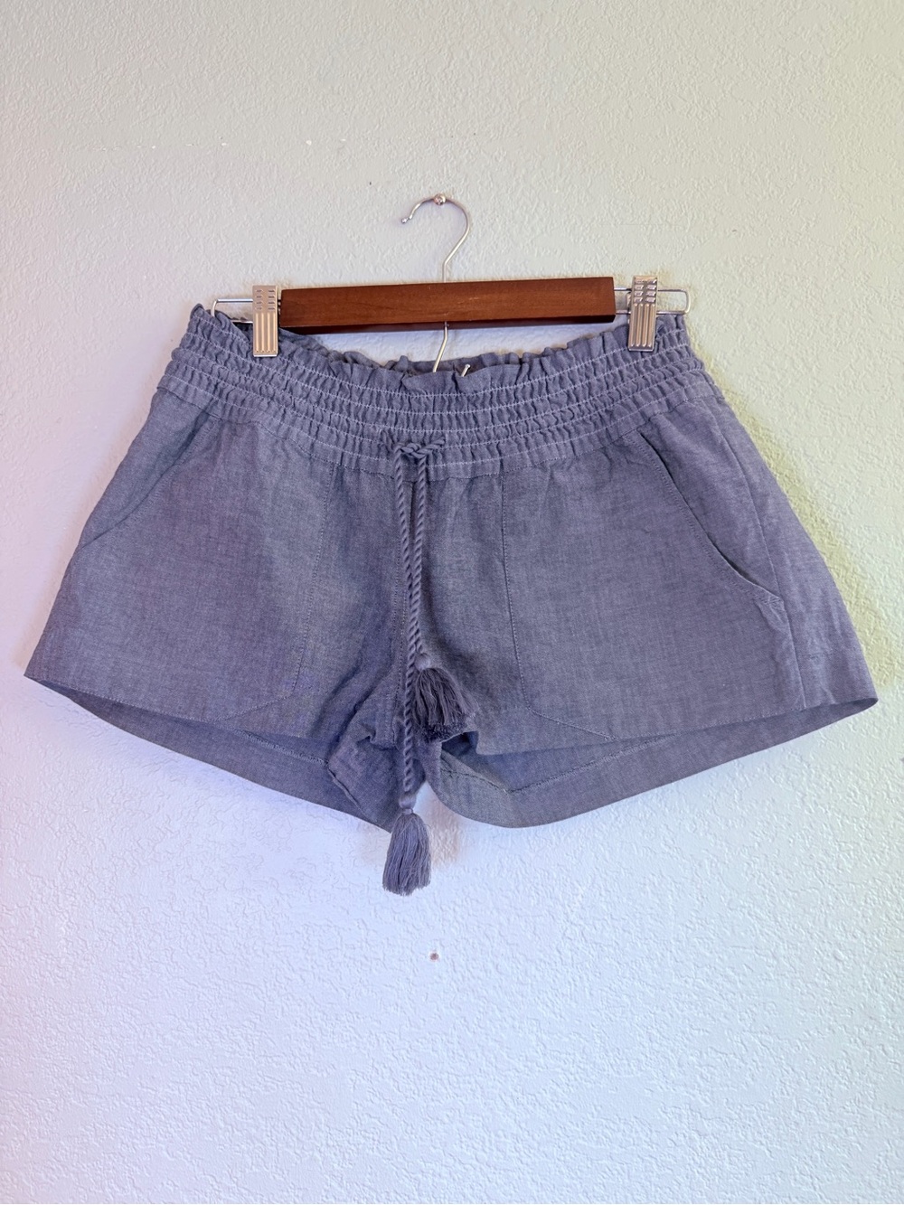 Roxy Chambray Cotton Tassled Rope Belt Front Back Pocket Beach Surf Short M - Picture 2 of 8